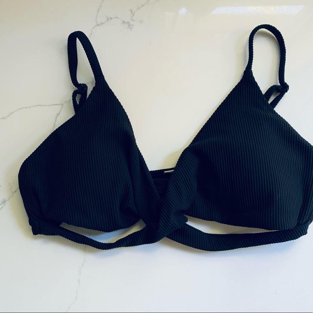 Lululemon Athletica swimming top